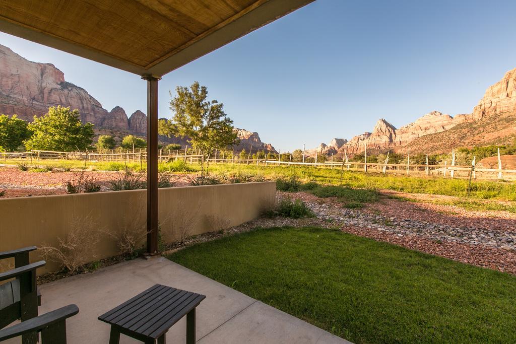 Driftwood Lodge Springdale Bagian luar foto