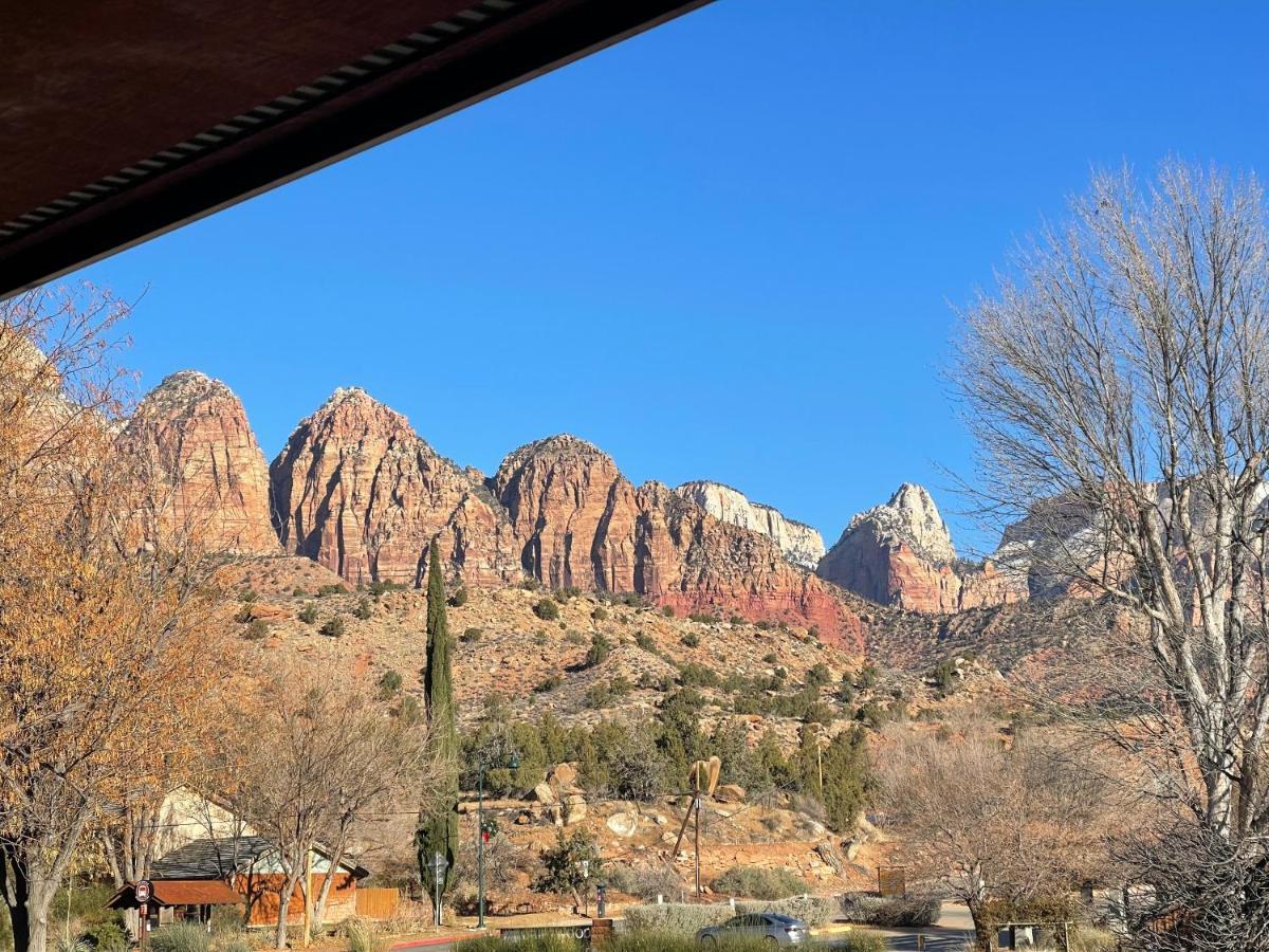Driftwood Lodge Springdale Bagian luar foto