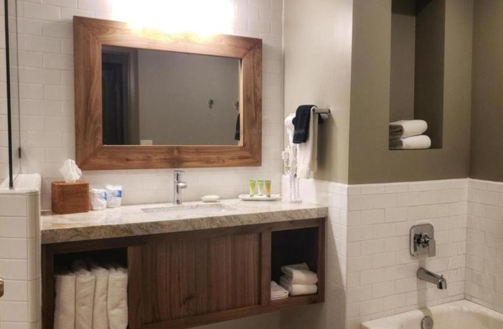 Driftwood Lodge Springdale Bagian luar foto